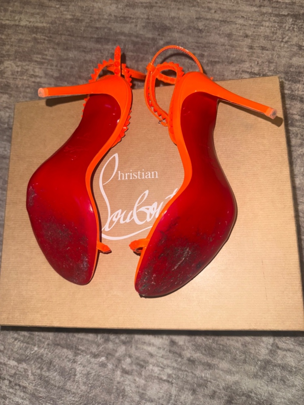 Heels - Picture 2 of 3